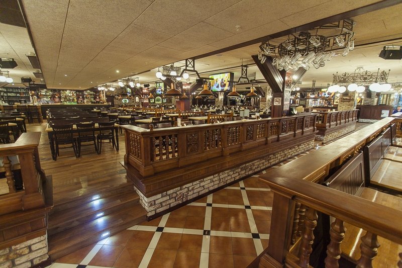 Максимилианс