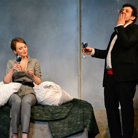 Спектакль «Вредные привычки»