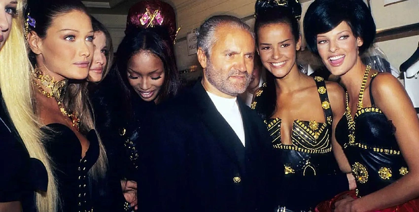 Центр документального кино представит фильм «Версаче»