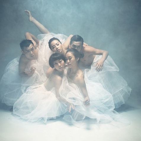 Современный балет из Тайваня "Плавающие цветы"